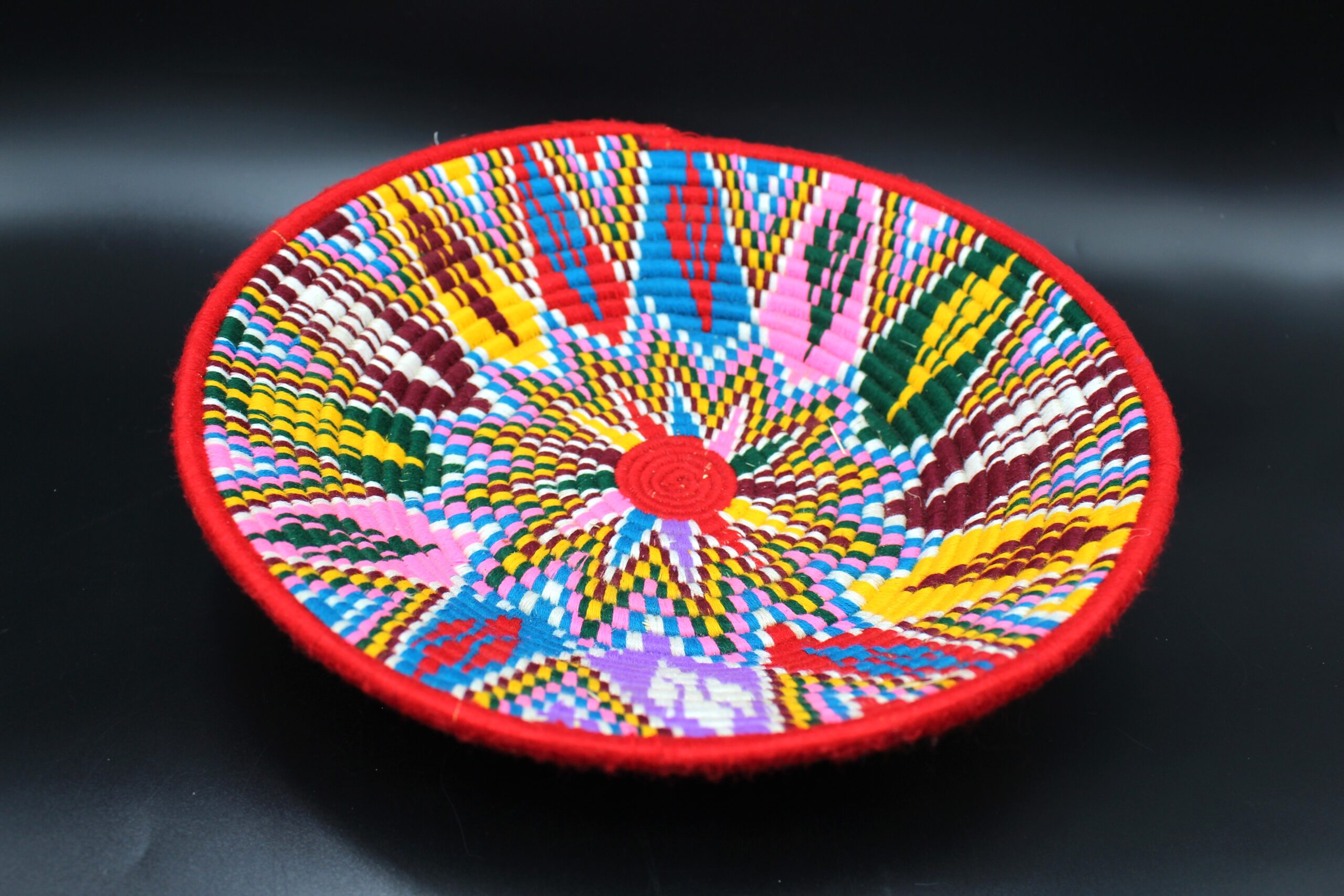 Handgemachte Schale - Mehrfarbig