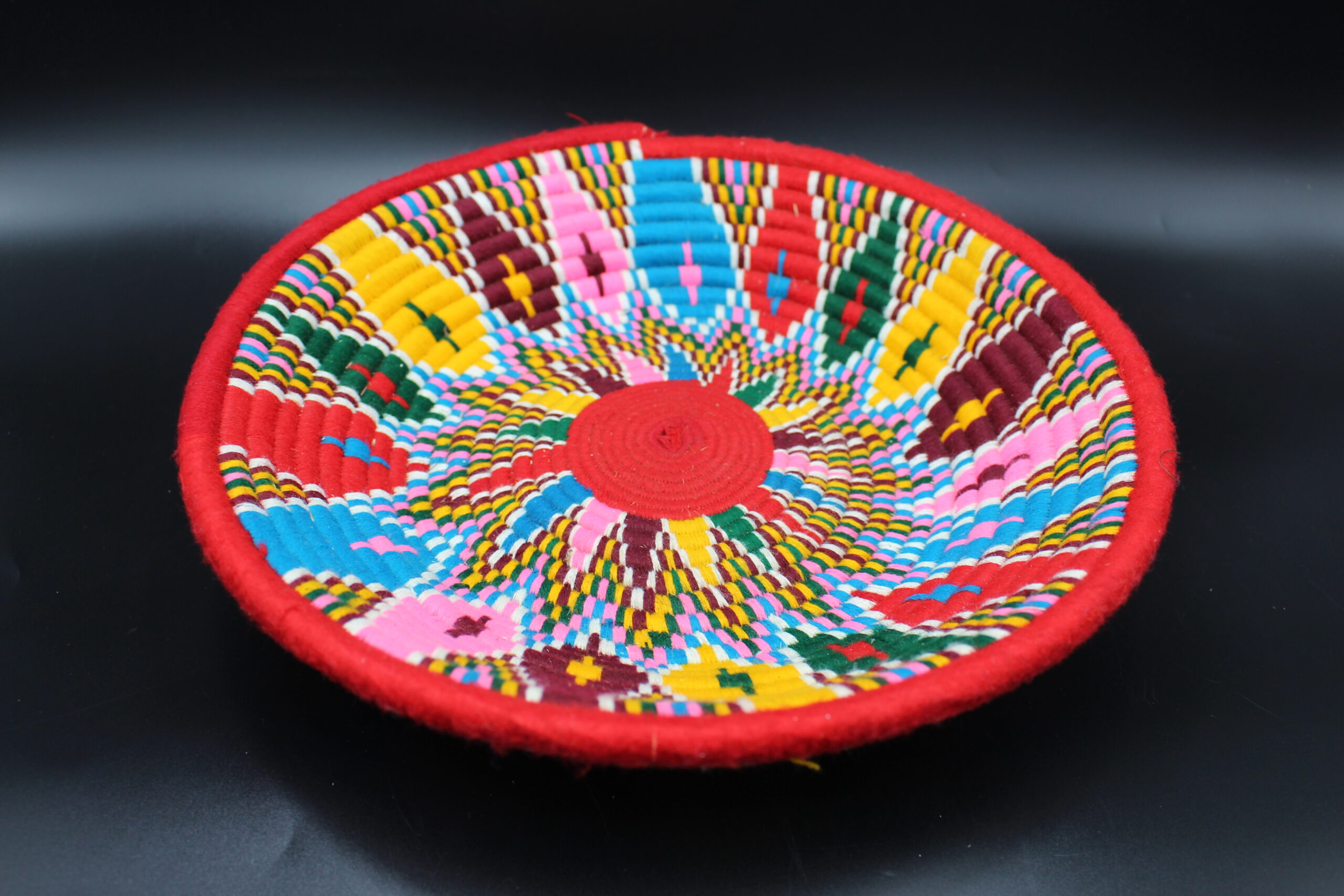 Handgemachte Schale - Mehrfarbig