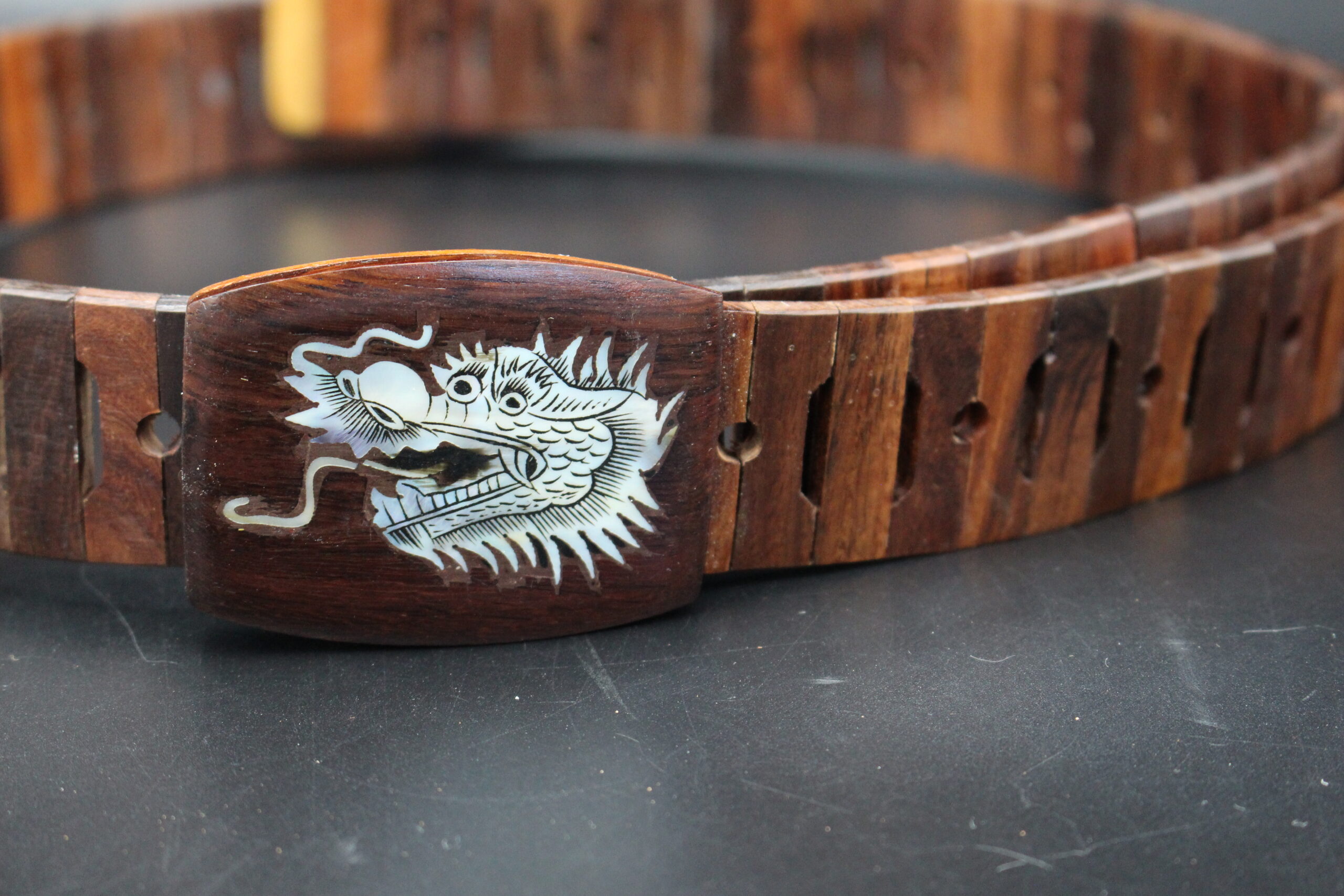 Gürtel aus Holz – Bild 16