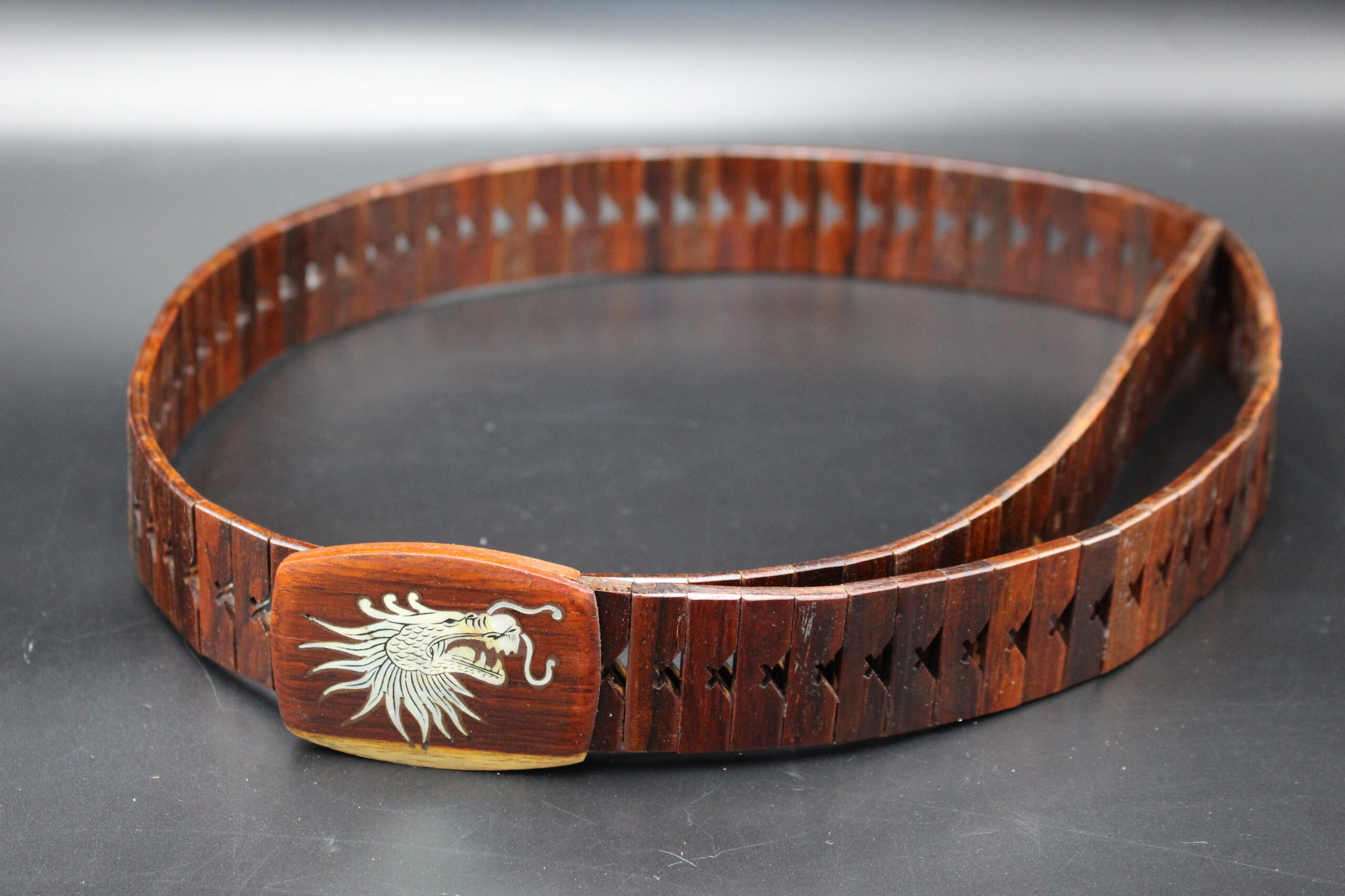 Gürtel aus Holz – Bild 18