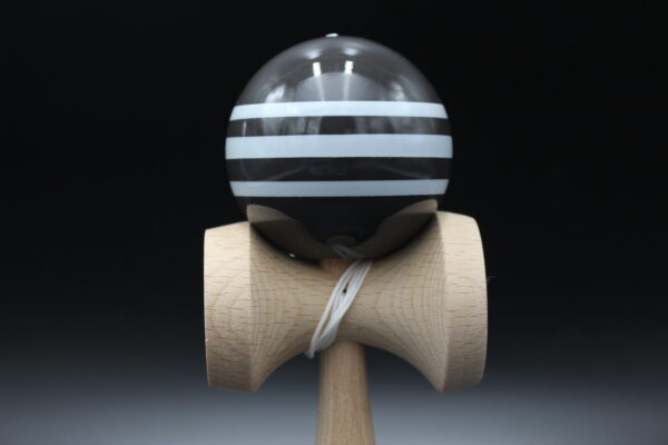 Kendama Play X "Black Delicious" – Bild 2